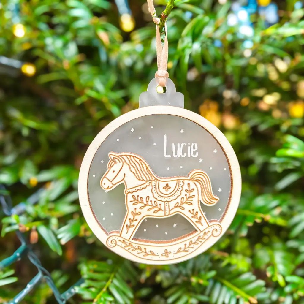 BOULE DE NOËL | cheval à bascule